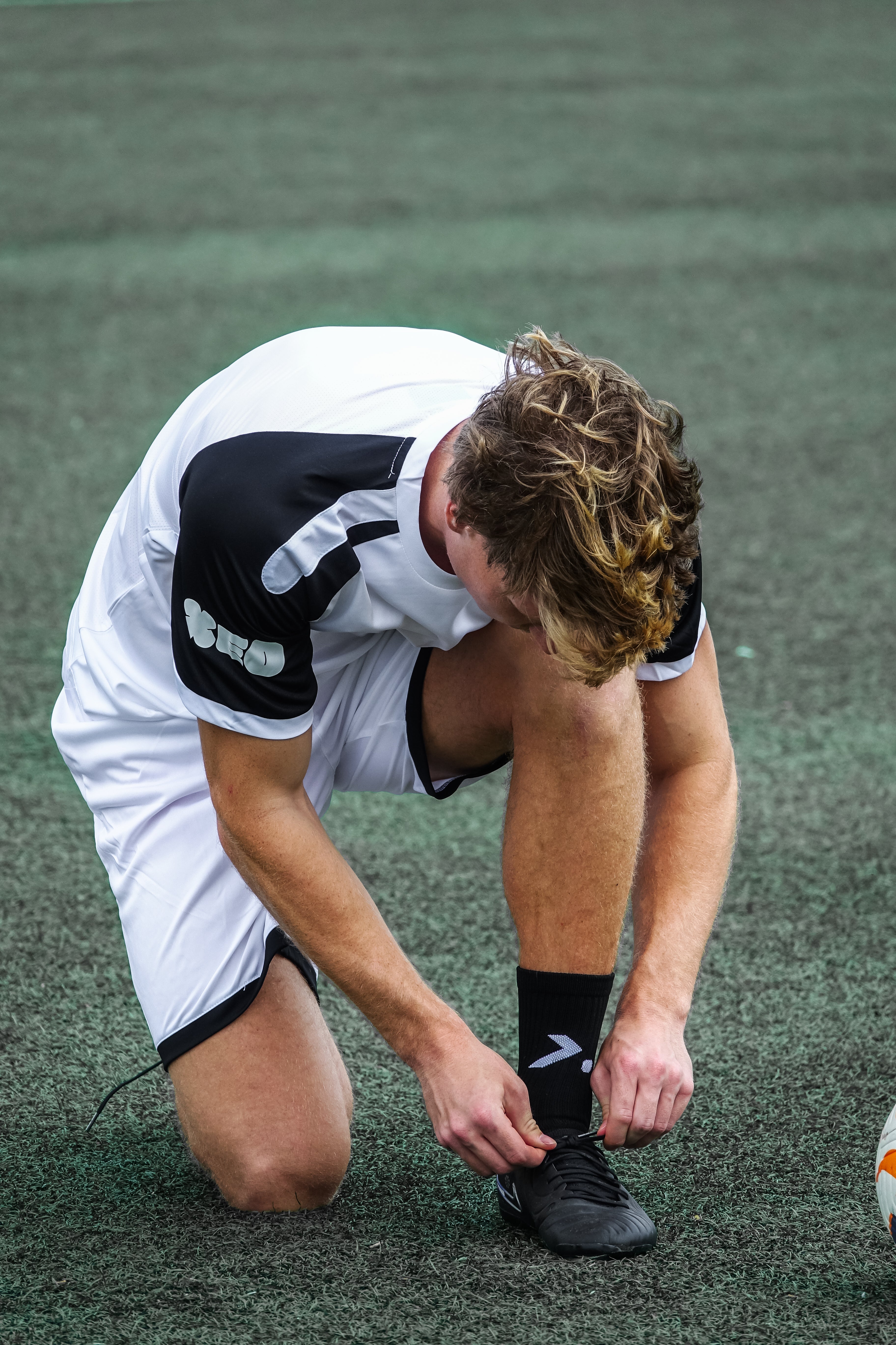 XEO Grip Socks - Black